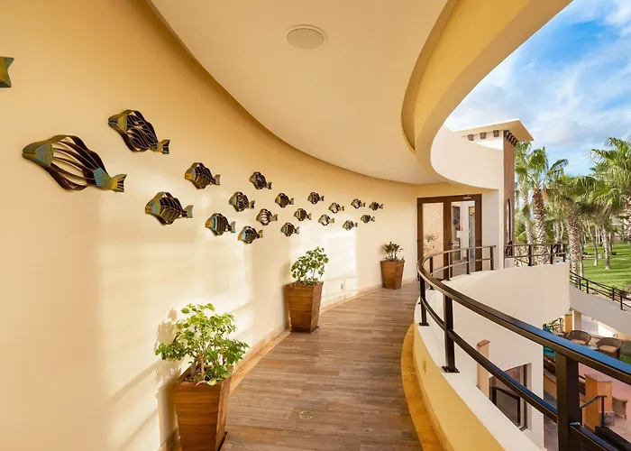 Del Arco & Resort